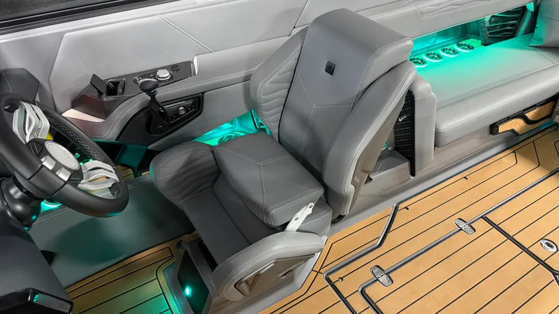 Slide: The Image of Nautique Super Air Nautique G25 2025 - 73