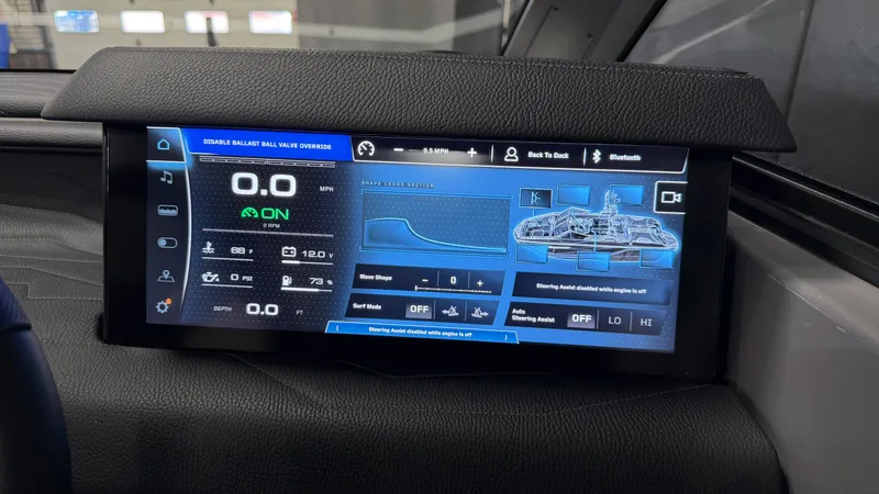 Slide: The Image of Nautique Super Air Nautique G25 2025 - 80