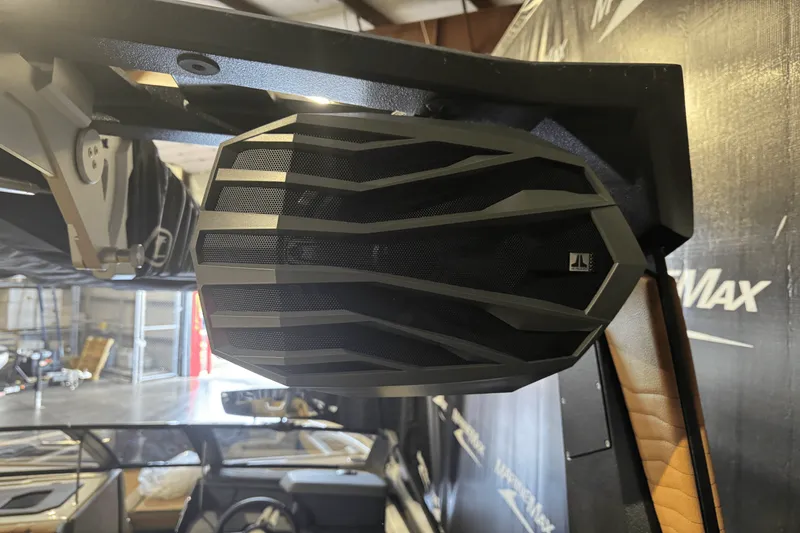 Slide: The Image of Nautique Super Air Nautique G25 2025 - 34