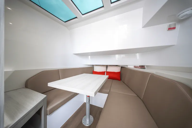 Slide: The Image of Cruisers 38 VTR 2026 - 22