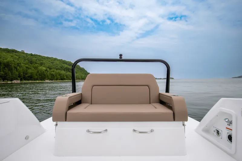 Slide: The Image of Cruisers Yachts 38 VTR 2026 - 9