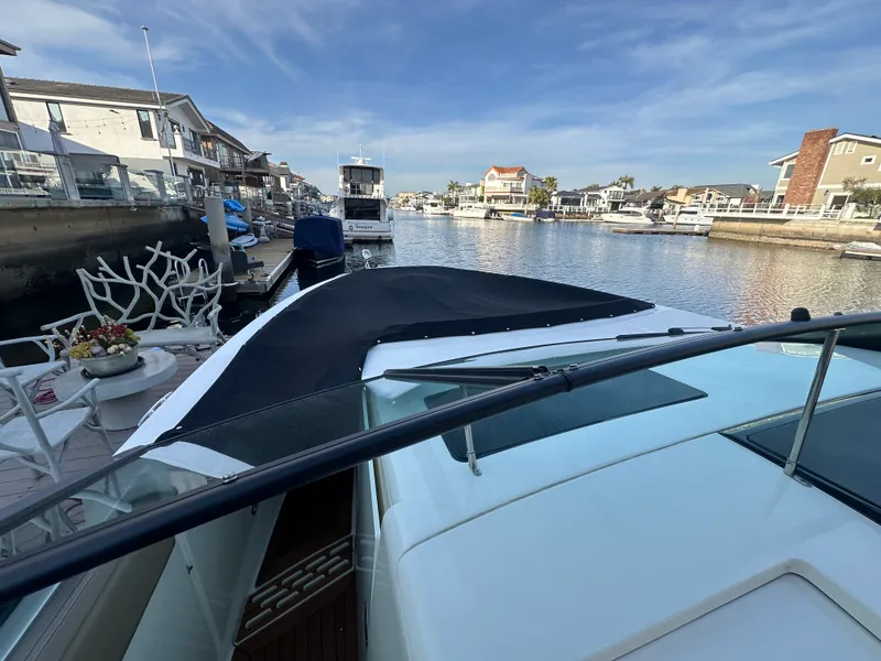 Slide: The Image of Sea Ray 400 SLX 2018 - 22