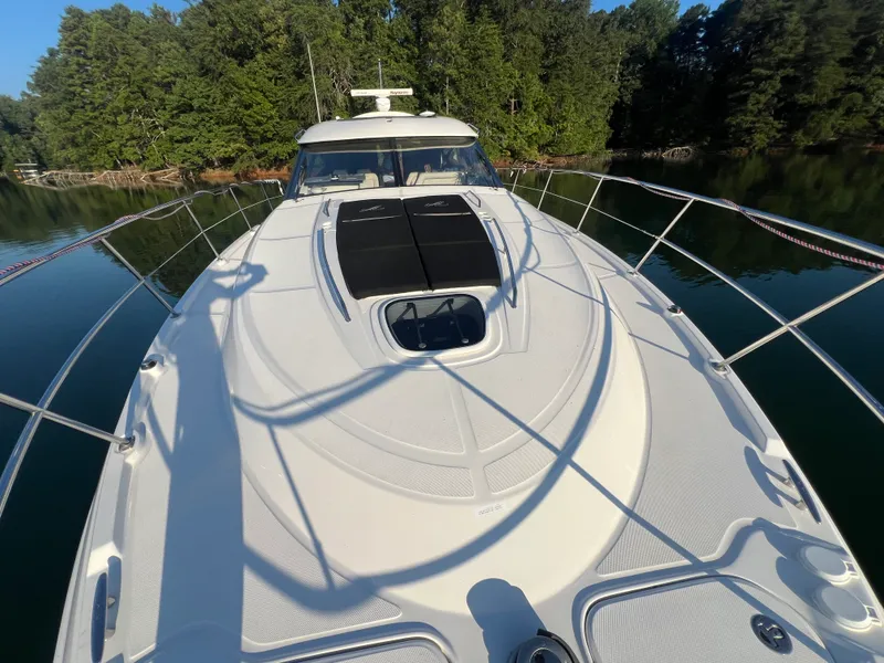Slide: The Image of Sea Ray 470 SUNDANCER 2016 - 26