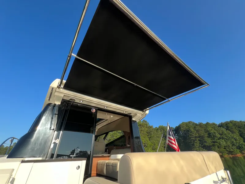 Slide: The Image of Sea Ray 470 SUNDANCER 2016 - 34