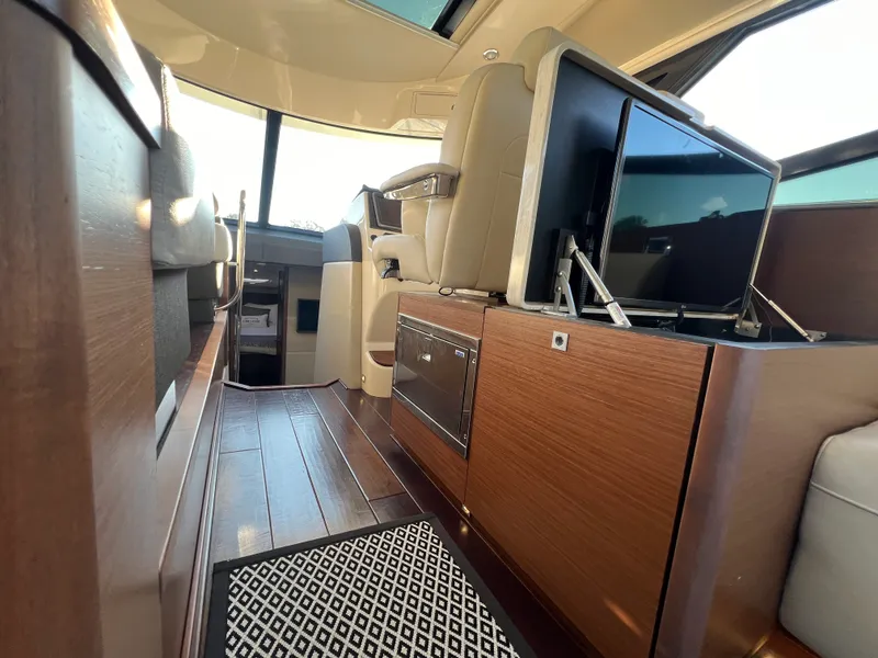 Slide: The Image of Sea Ray 470 SUNDANCER 2016 - 43