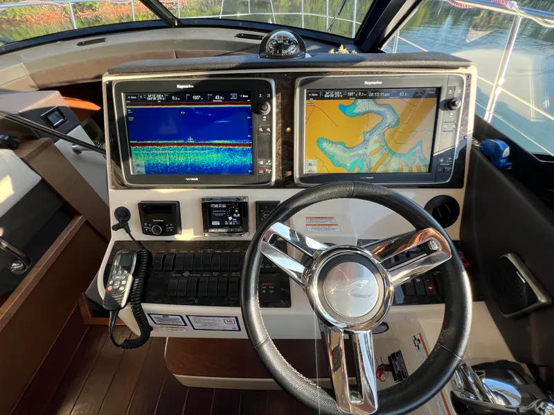 Slide: The Image of Sea Ray 470 SUNDANCER 2016 - 71