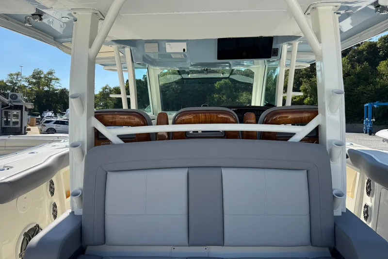 Slide: The Image of Boston Whaler 380 Outrage 2026 - 30