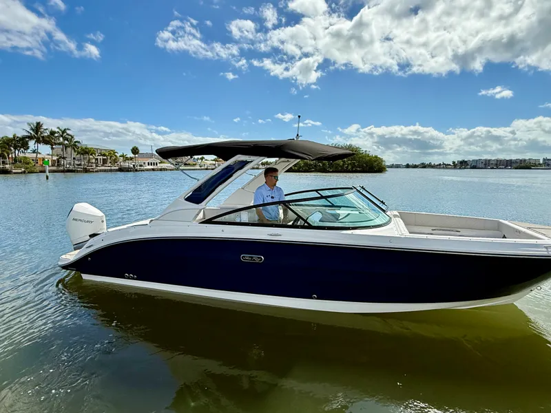Slide: The Image of Sea Ray SDX 270 Outboard 2025 - 2