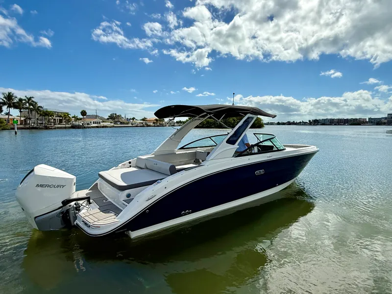 Slide: The Image of Sea Ray SDX 270 Outboard 2025 - 3