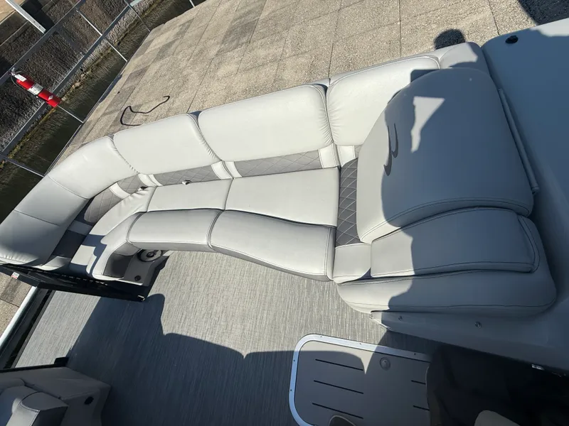 Slide: The Image of Bennington 25 RSBWA 2022 - 15