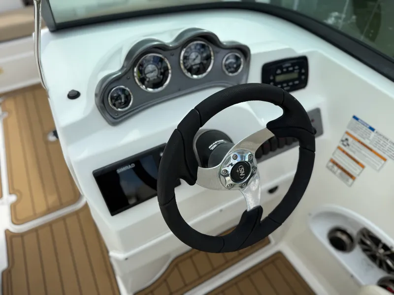 Slide: The Image of NauticStar 223 DC 2022 - 14