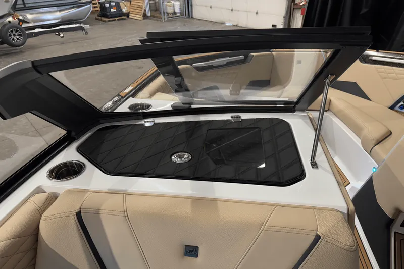 Slide: The Image of Nautique Super Air Nautique S23 2025 - 23