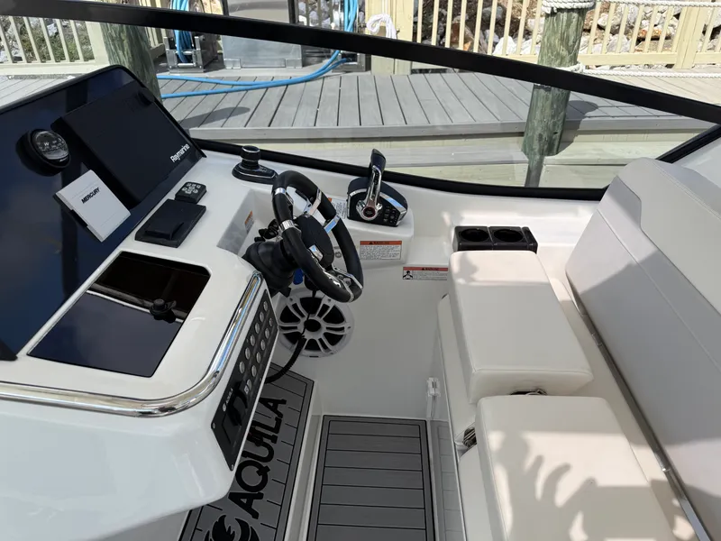 Slide: The Image of Aquila 32 Sport 2024 - 27