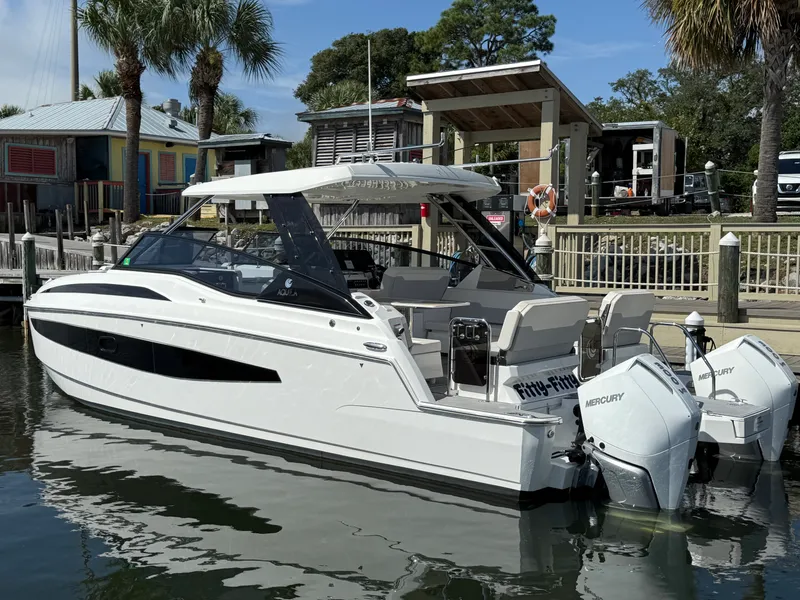 Slide: The Image of Aquila 32 Sport 2024 - 3