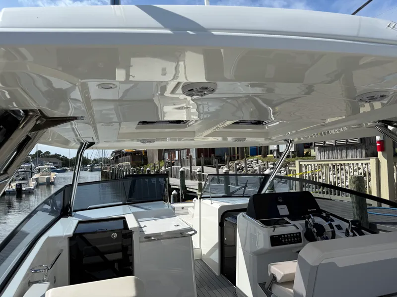 Slide: The Image of Aquila 32 Sport 2024 - 35