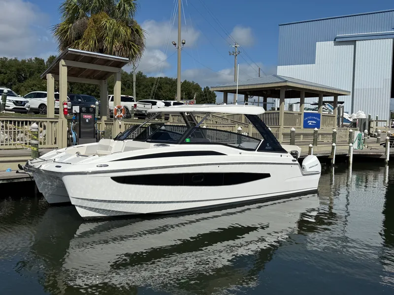 Slide: The Image of Aquila 32 Sport 2024 - 4