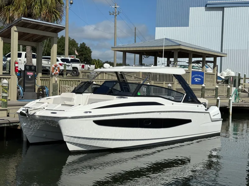 Slide: The Image of Aquila 32 Sport 2024 - 5