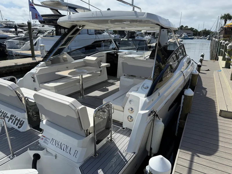 Slide: The Image of Aquila 32 Sport 2024 - 7