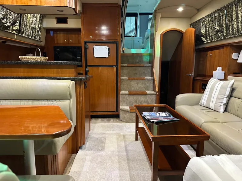 Slide: The Image of Cruisers Yachts 405 MOTOR YACHT 2005 - 33