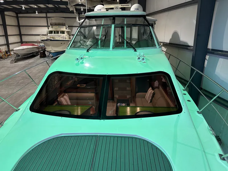 Slide: The Image of Cruisers Yachts 405 MOTOR YACHT 2005 - 4