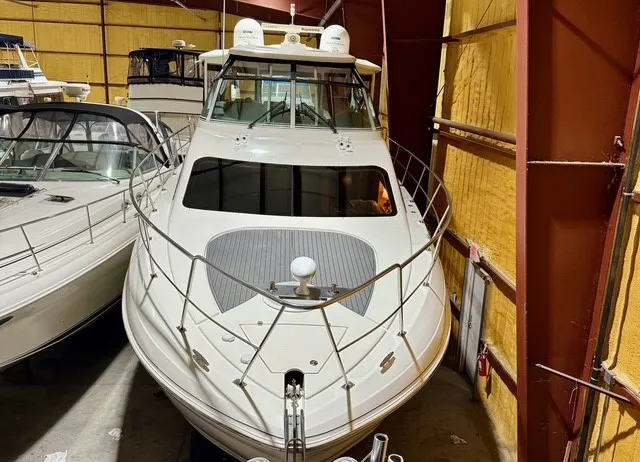 Slide: The Image of Cruisers Yachts 405 MOTOR YACHT 2005 - 6