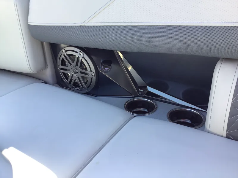 Slide: The Image of Harris 230GM 2026 - 17