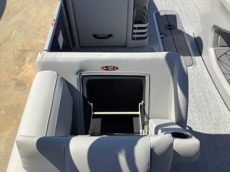 Slide: The Image of Harris 230GM 2026 - 19