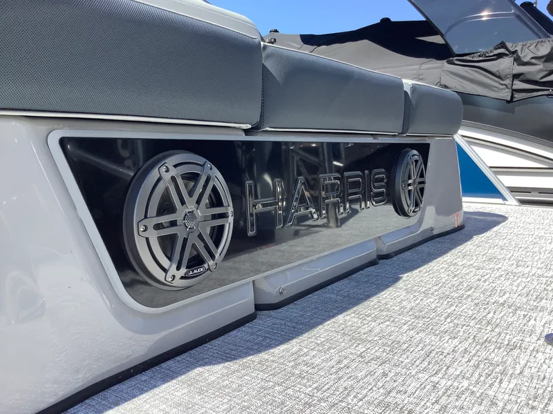 Slide: The Image of Harris 230GM 2026 - 9