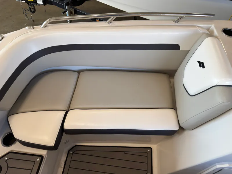 Slide: The Image of Starcraft 211 SVX 2023 - 21