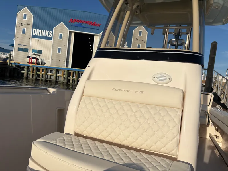 Slide: The Image of Grady-White Fisherman 236 2026 - 5