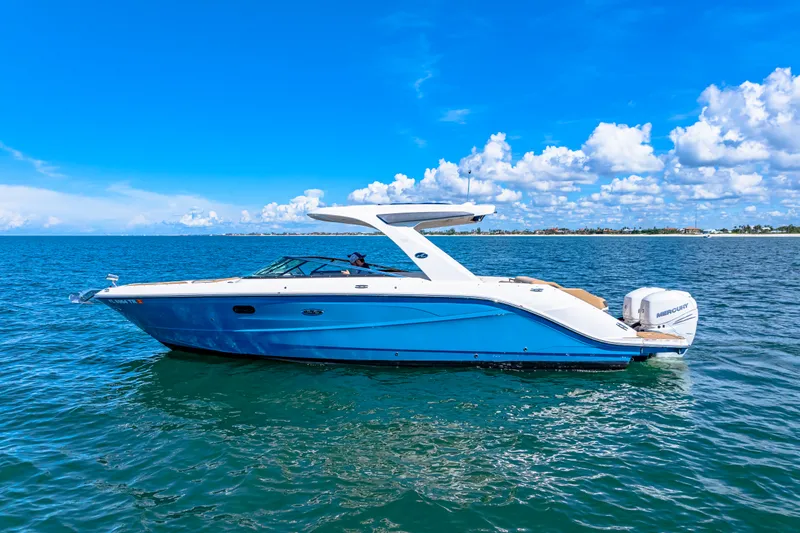 The Image of Sea Ray SLX 310 OB 2020 - 0