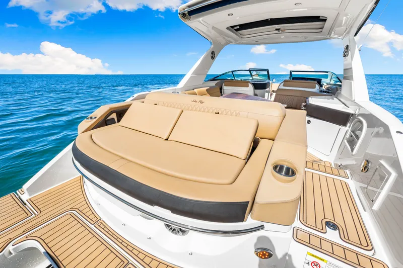 Slide: The Image of Sea Ray SLX 310 OB 2020 - 20