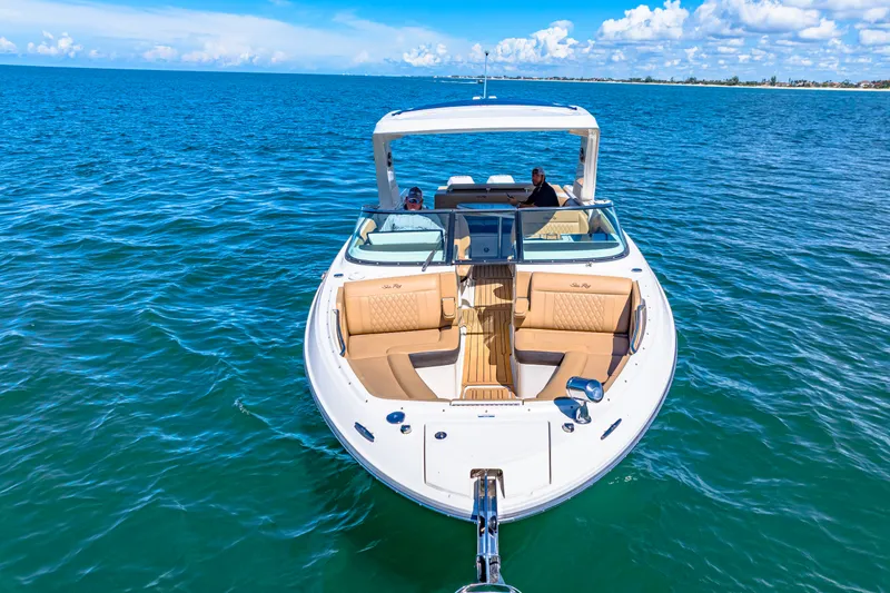 Slide: The Image of Sea Ray SLX 310 OB 2020 - 3