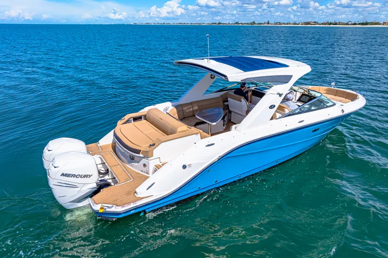 Slide: The Image of Sea Ray SLX 310 OB 2020 - 7