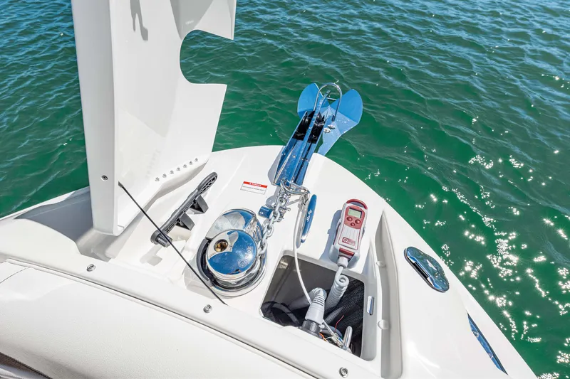 Slide: The Image of Sea Ray SLX 260 Outboard 2026 - 43