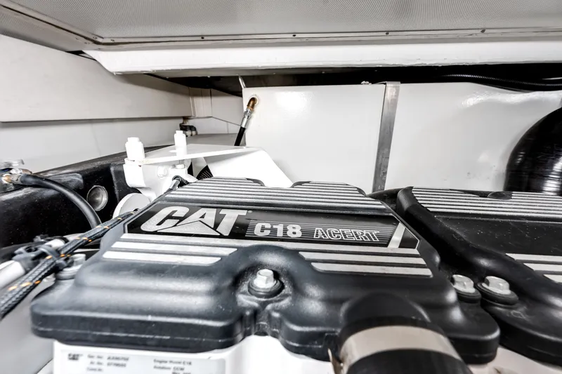 Slide: The Image of Azimut 66 FLY 2018 - 49