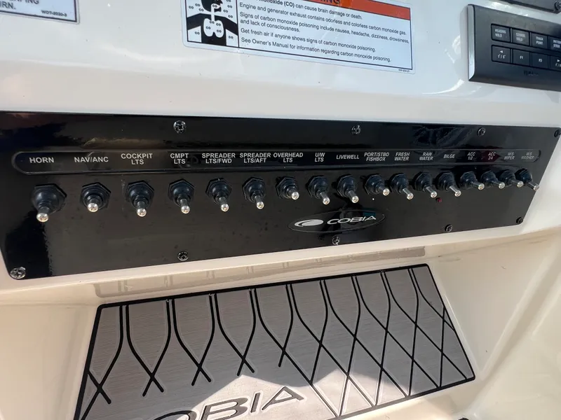 Slide: The Image of Cobia 240 DUAL CONSOLE 2022 - 23