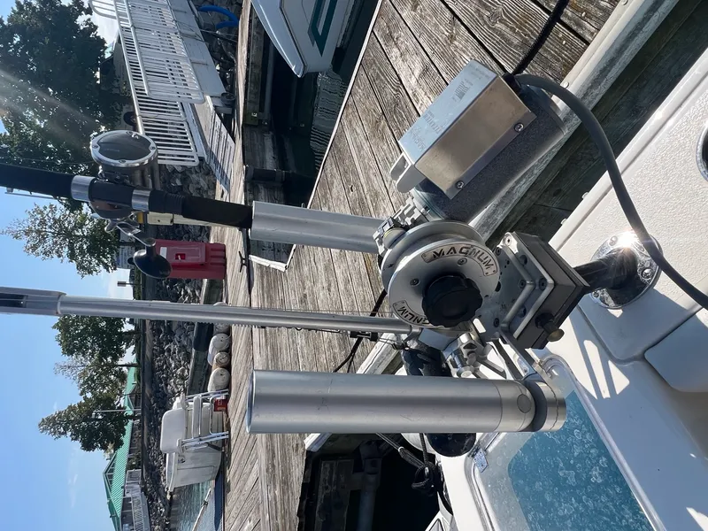 Slide: The Image of Cobia 240 DUAL CONSOLE 2022 - 34