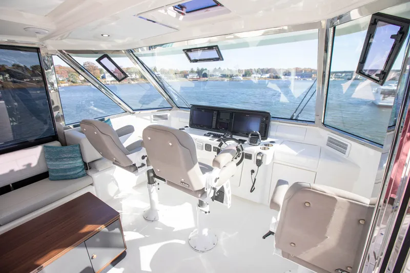 Slide: The Image of Aquila 54 Yacht 2023 - 63