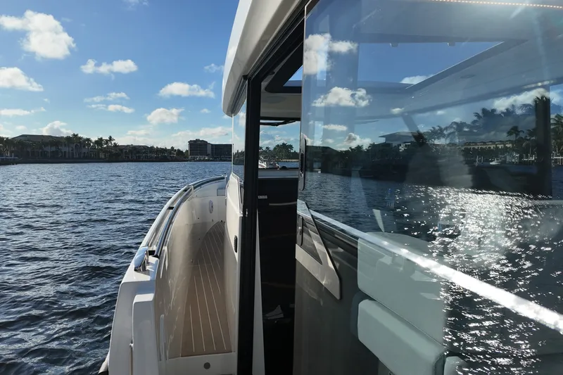 Slide: The Image of Saxdor 340 GTWA 2026 - 30