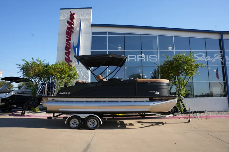 The Image of Harris Cruiser 210 2026 - 0