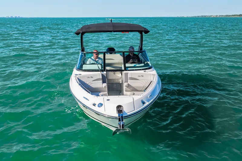 Slide: The Image of Sea Ray SLX 260 Outboard 2026 - 2