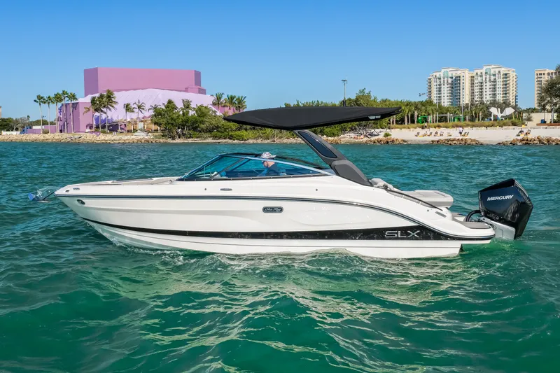 Slide: The Image of Sea Ray SLX 260 Outboard 2026 - 6