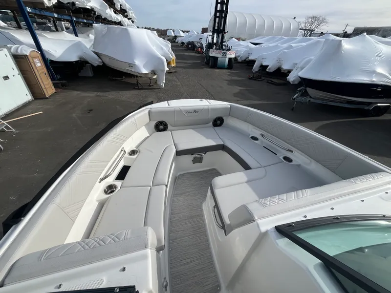 Slide: The Image of Sea Ray SDX 230 Outboard 2026 - 14