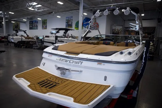 Slide: The Image of MasterCraft X45 2009 - 10
