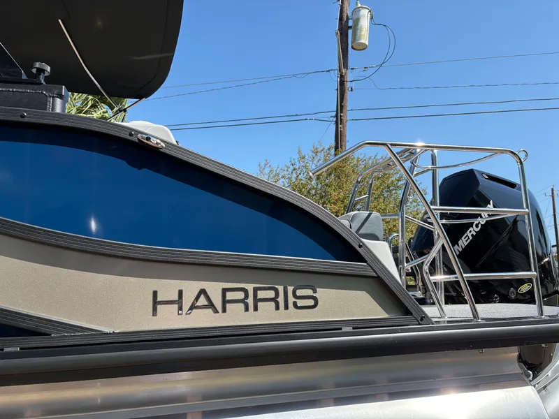 Slide: The Image of Harris 230 Grand Mariner 2026 - 5