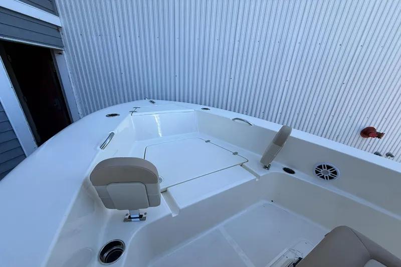 Slide: The Image of Scout 195 Sportfish 2026 - 5