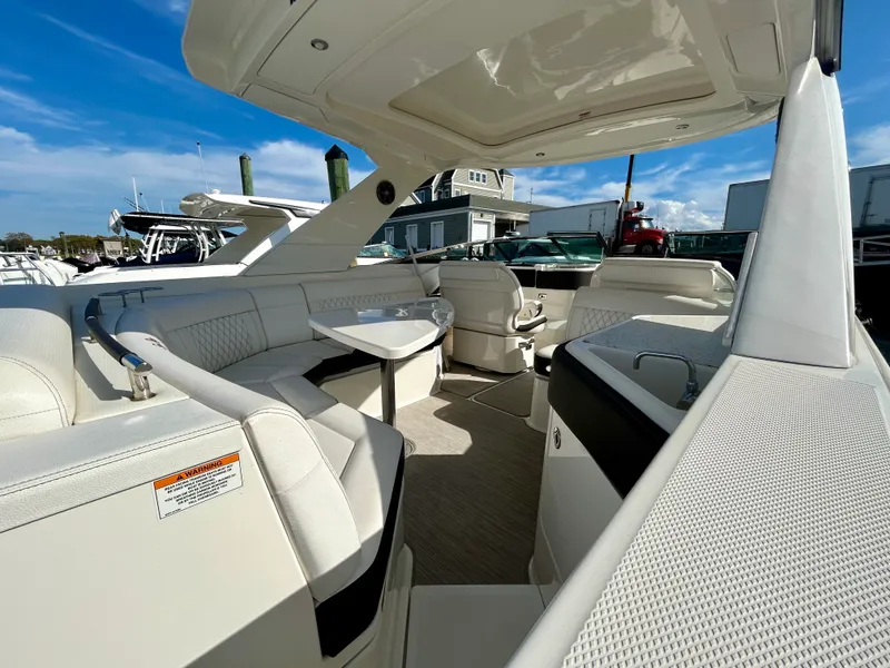 Slide: The Image of Sea Ray SLX 310 OB 2020 - 7