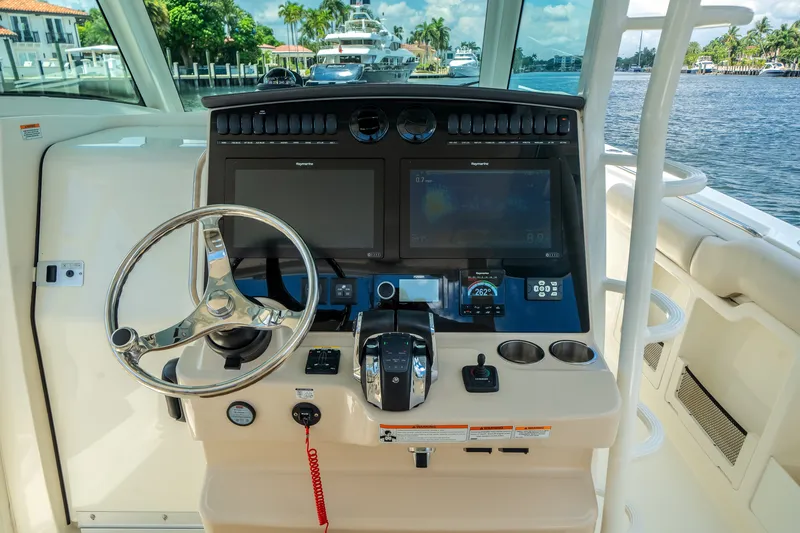 Slide: The Image of Boston Whaler 380 OUTRAGE 2022 - 45