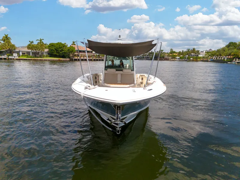 Slide: The Image of Boston Whaler 380 OUTRAGE 2022 - 5